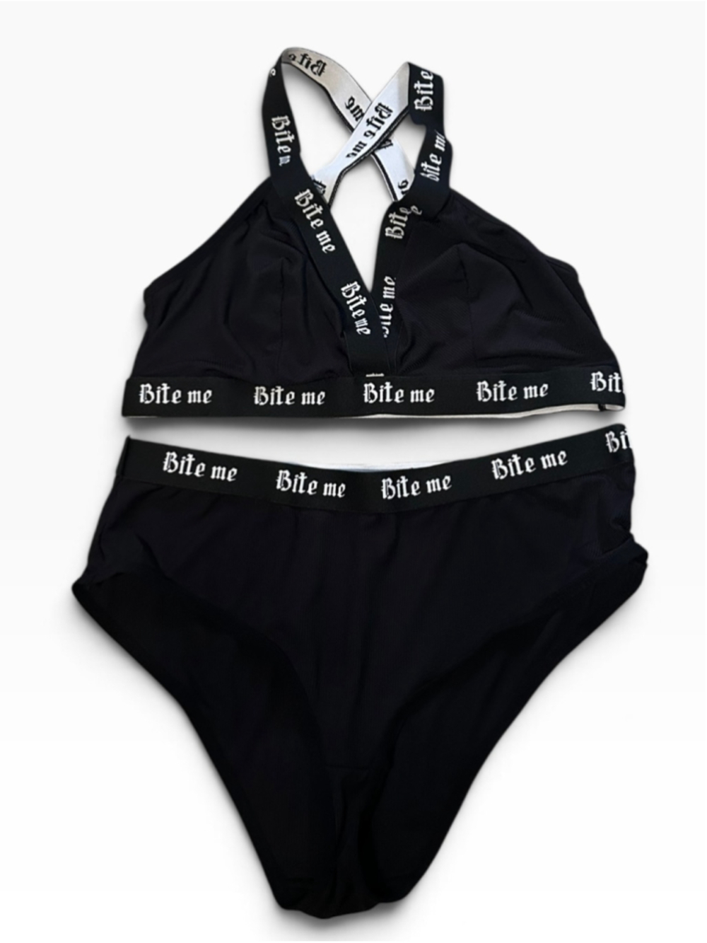 ROMWE Bite Me Bralette & Brief Set (A015)
